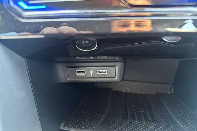 Used Volkswagen T-Roc 2025 for sale - 76082165: Photo 26