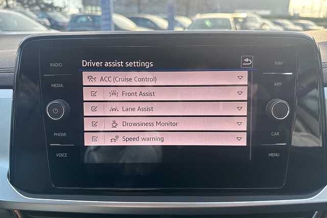 Used Volkswagen T-Roc 2025 for sale - 76082165: Photo 30