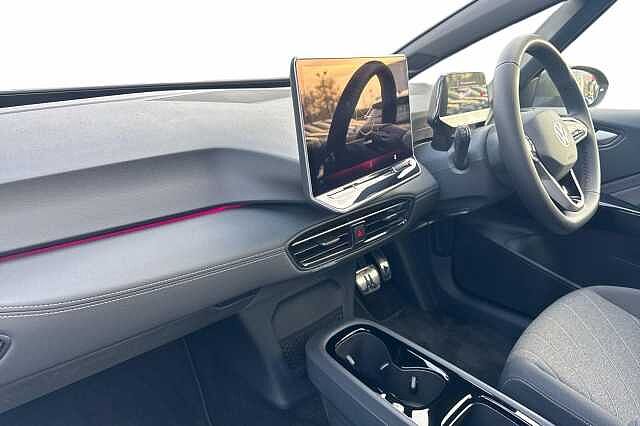 Used Volkswagen ID.3 2025 for sale - 76974126: Photo 2