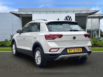 Used Volkswagen T-Roc 2022 for sale - 77650362: Photo
