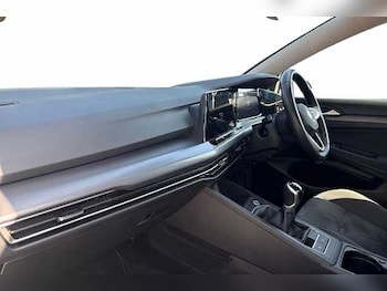 Used Volkswagen Golf 2021 for sale - 75308347: Photo