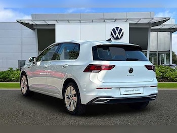 Used Volkswagen Golf 2021 for sale - 75308347: Photo