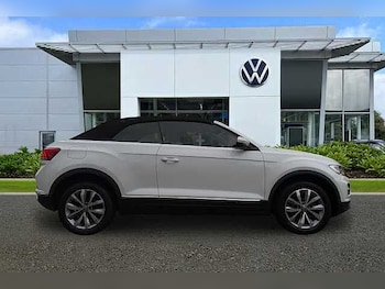 Used Volkswagen T-Roc 2020 for sale - 77328938: Photo