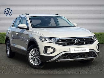 Used Volkswagen T-Roc 2023 for sale - 78316472: Photo