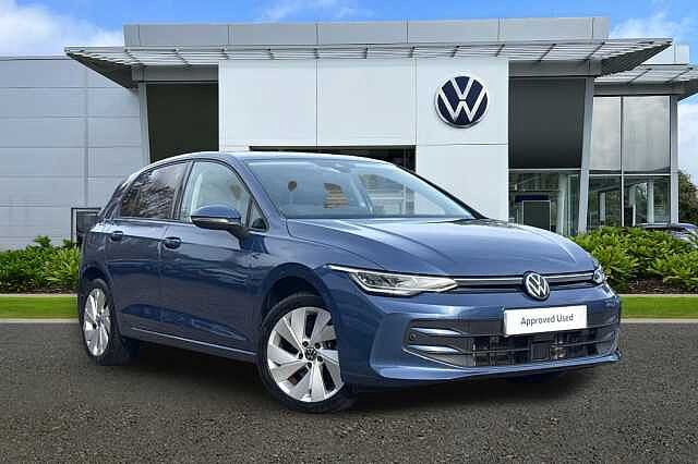 Used Volkswagen Golf 2024 for sale - 76330072: Photo 1