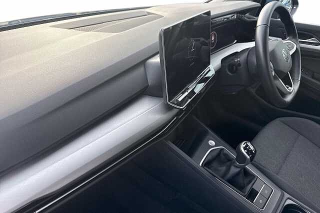 Used Volkswagen Golf 2024 for sale - 76330072: Photo 2
