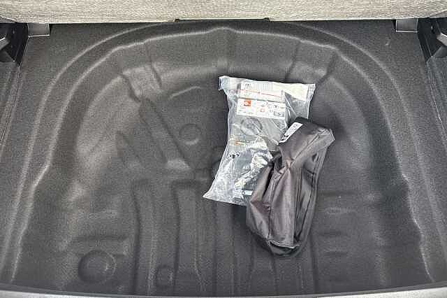 Used Volkswagen Golf 2024 for sale - 76330072: Photo 24