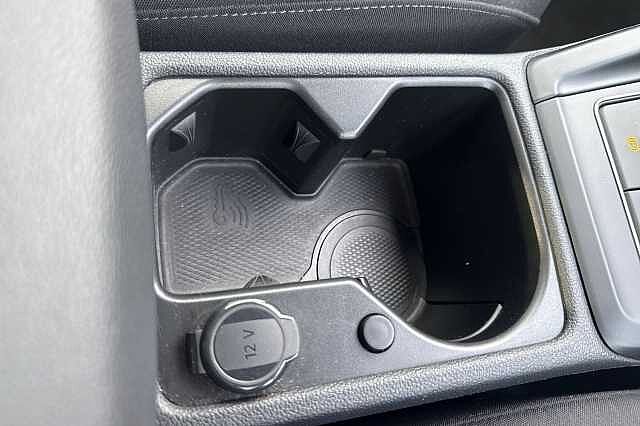 Used Volkswagen Golf 2024 for sale - 76330072: Photo 32