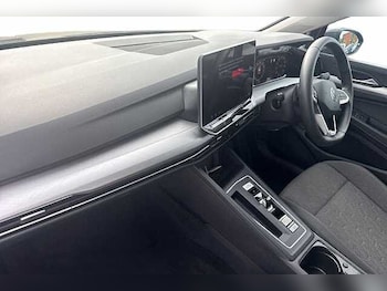 Used Volkswagen Golf 2024 for sale - 79346492: Photo