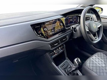 Used Volkswagen Polo 2024 for sale - 77845678: Photo