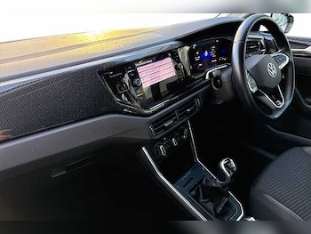 Used Volkswagen Polo 2023 for sale - 76741009: Photo