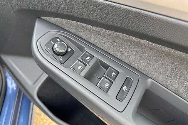 Used Volkswagen Golf 2024 for sale - 76069830: Photo 24