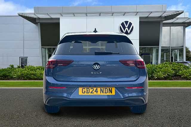 Used Volkswagen Golf 2024 for sale - 76069830: Photo 9