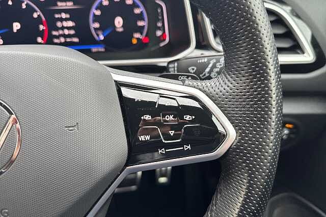 Used Volkswagen T-Roc 2022 for sale - 76643165: Photo 17