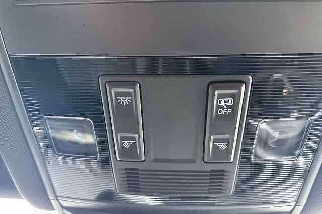 Used Volkswagen T-Roc 2022 for sale - 76643165: Photo 32