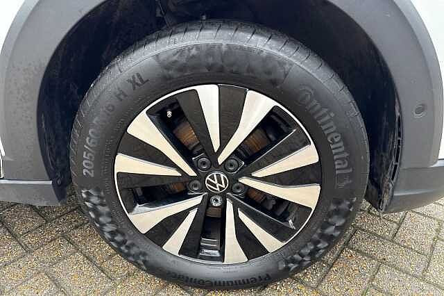 Used Volkswagen Taigo 2022 for sale - 76769017: Photo 5