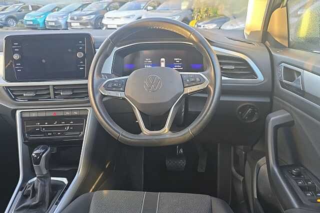 Used Volkswagen T-Roc 2022 for sale - 76559636: Photo 14