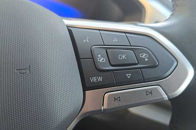 Used Volkswagen T-Roc 2022 for sale - 76559636: Photo 17