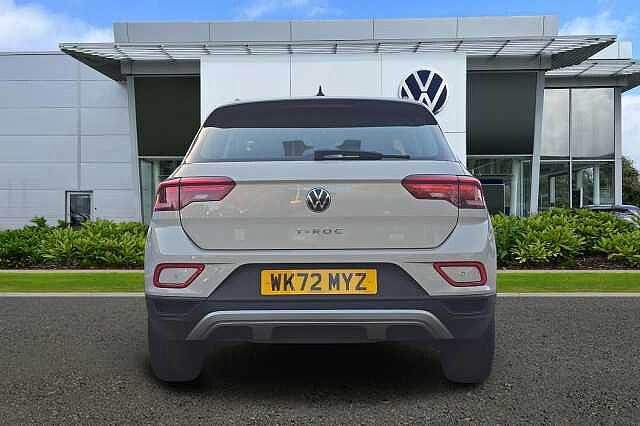 Used Volkswagen T-Roc 2022 for sale - 76559636: Photo 9