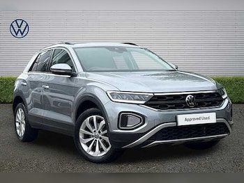 Used Volkswagen T-Roc 2025 for sale - 78739214: Photo