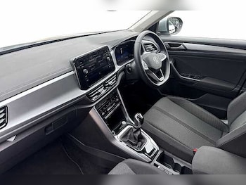 Used Volkswagen T-Roc 2025 for sale - 78739214: Photo