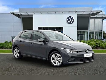Volkswagen - Golf