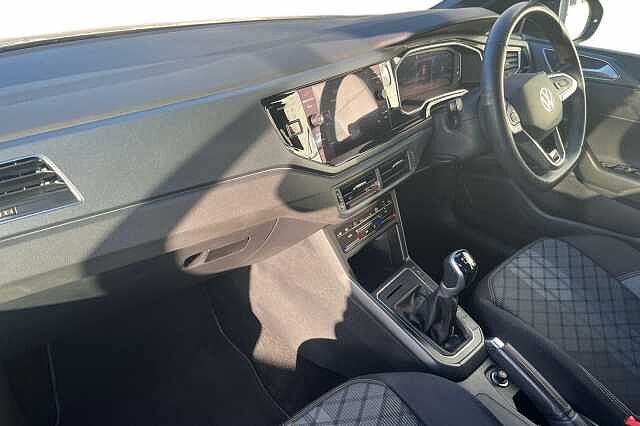 Used Volkswagen Taigo 2023 for sale - 75974897: Photo 2