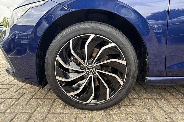Used Volkswagen Golf 2023 for sale - 76082162: Photo 5