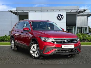 2022 (72) - 1.5 TSI Life 5dr DSG + VIENNA LEATHER + PANORAMIC SUNROOF + WINTER PACK