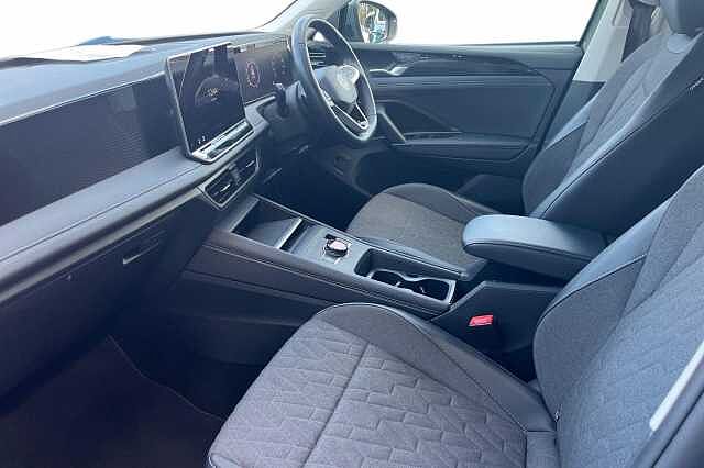 Used Volkswagen Tiguan 2024 for sale - 75778288: Photo 2