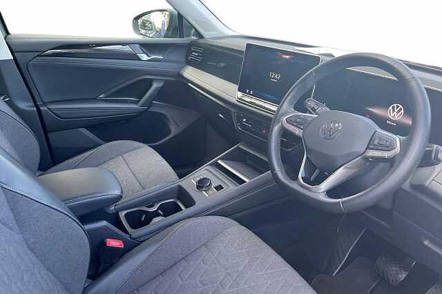 Used Volkswagen Tiguan 2024 for sale - 75778288: Photo 6