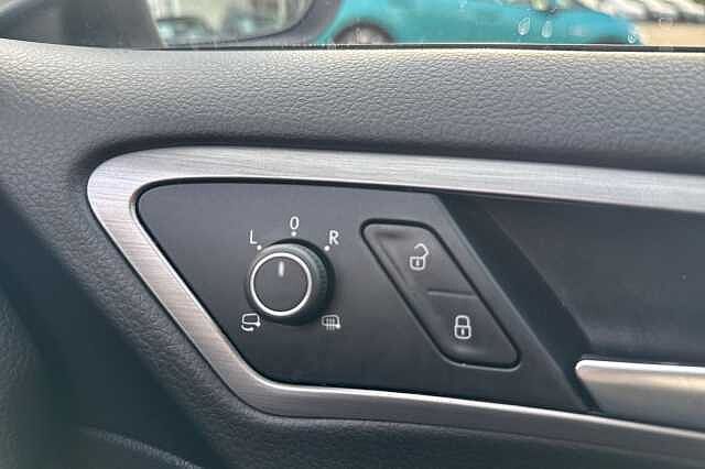 Used Volkswagen Golf 2016 for sale - 77172939: Photo 23