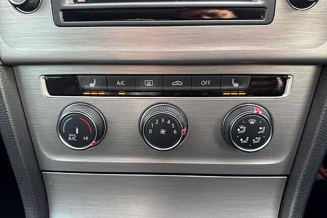 Used Volkswagen Golf 2016 for sale - 77172939: Photo 25