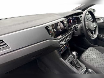 Used Volkswagen Polo 2023 for sale - 76924191: Photo