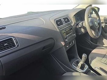 Used Volkswagen Polo undefined for sale - 77656101: Photo