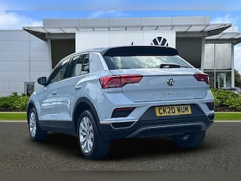 Used Volkswagen T-Roc 2020 for sale - 75360556: Photo
