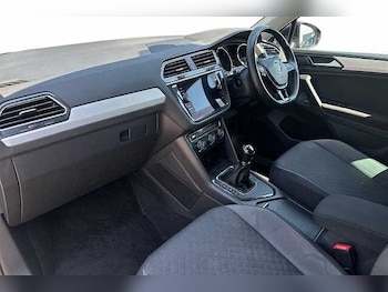 Used Volkswagen Tiguan 2020 for sale - 79167825: Photo