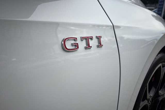 Used Volkswagen Golf 2025 for sale - 75766132: Photo 24
