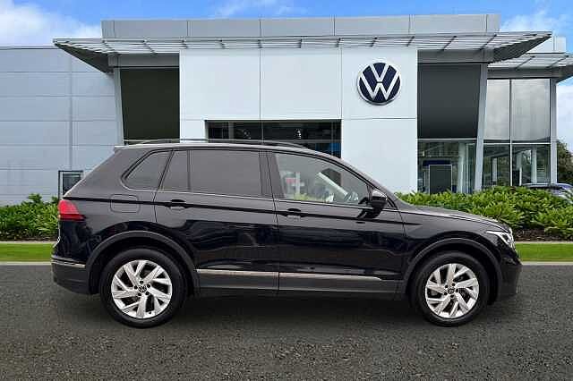 Used Volkswagen Tiguan 2024 for sale - 76224464: Photo 4