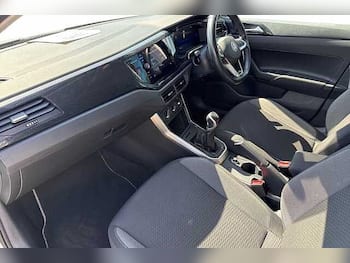 Used Volkswagen Polo 2024 for sale - 79513233: Photo