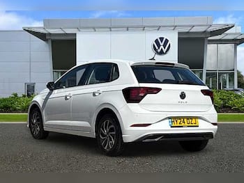 Used Volkswagen Polo 2024 for sale - 79513233: Photo