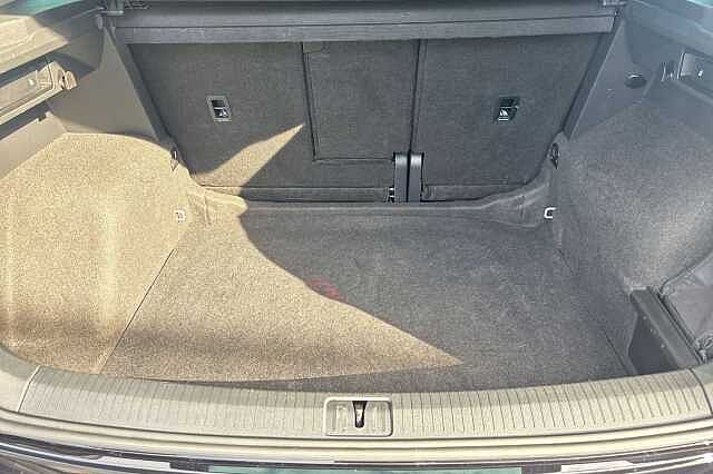 Used Volkswagen Tiguan 2021 for sale - 76076554: Photo 11