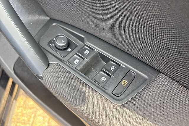 Used Volkswagen Tiguan 2021 for sale - 76076554: Photo 31