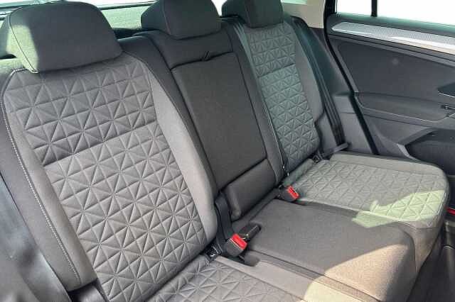 Used Volkswagen Tiguan 2021 for sale - 76076554: Photo 8