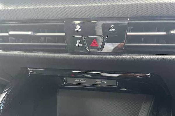 Used Volkswagen Golf 2025 for sale - 75044023: Photo 27