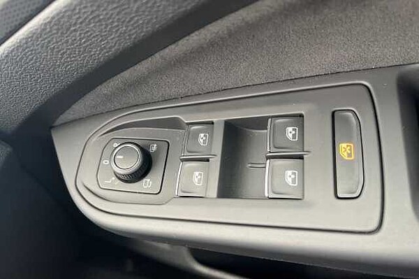Used Volkswagen Golf 2025 for sale - 75044023: Photo 30