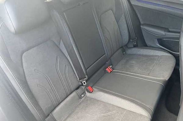 Used Volkswagen Golf 2025 for sale - 75044023: Photo 8