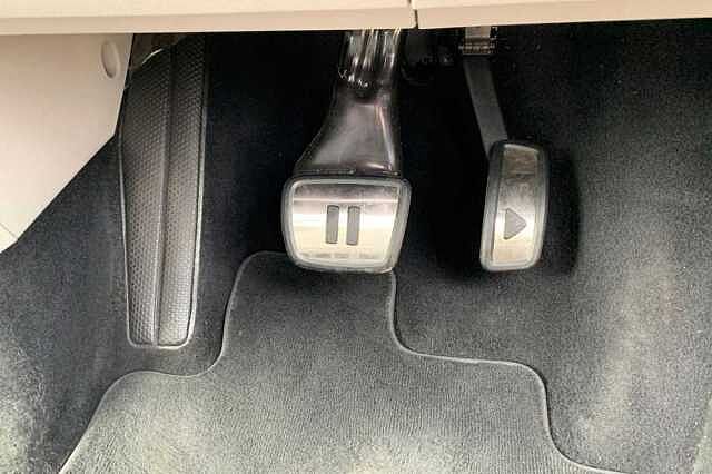 Vehicle 33
