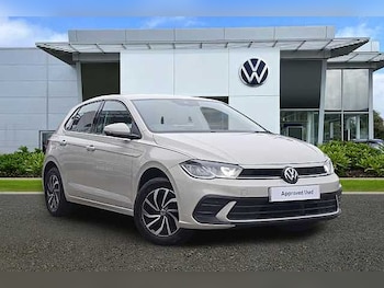 Used Volkswagen Polo 2022 for sale - 76957683: Photo