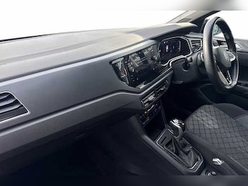 Used Volkswagen Polo 2022 for sale - 76387045: Photo